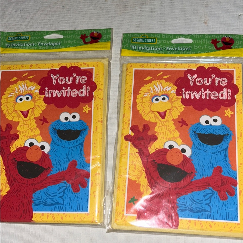 Sesame Street Colorful Invitation Set with Elmo, Big Bird, and Cookie Monster